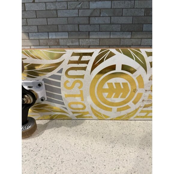 ELEMENT "FEATHER" NYJAH HUSTON DECK with truck and wheels - Picture 3 of 7